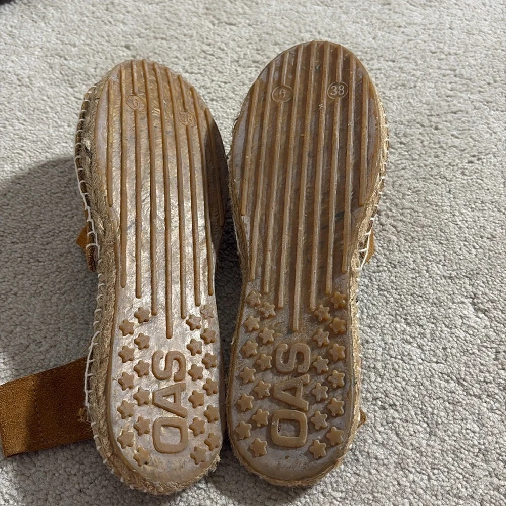 🍯 Oas tan suede espadrilles